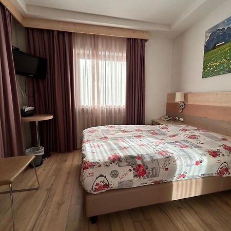Hotel Centrale Auronzo di Cadore Eksteriør bilde